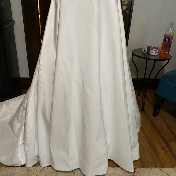 COPY - Alfred Angelo 2119  Sz 14. NWT - Picture 5 of 8